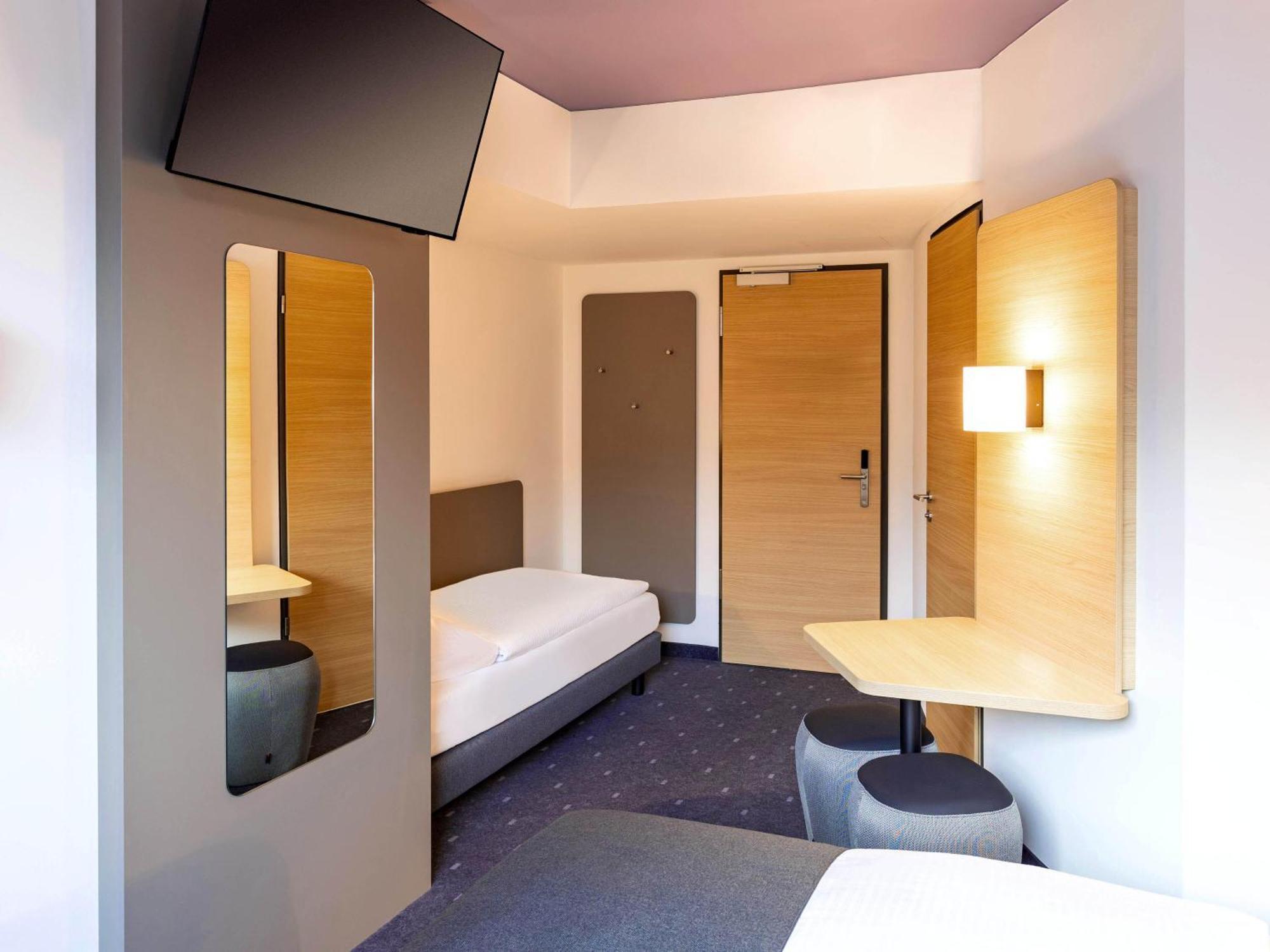 B&B Hotel Duesseldorf-City — Fotoğraflar 3
